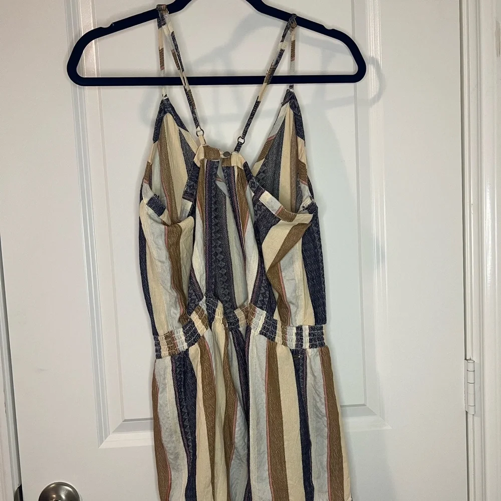 Romper - Picture 2 of 2